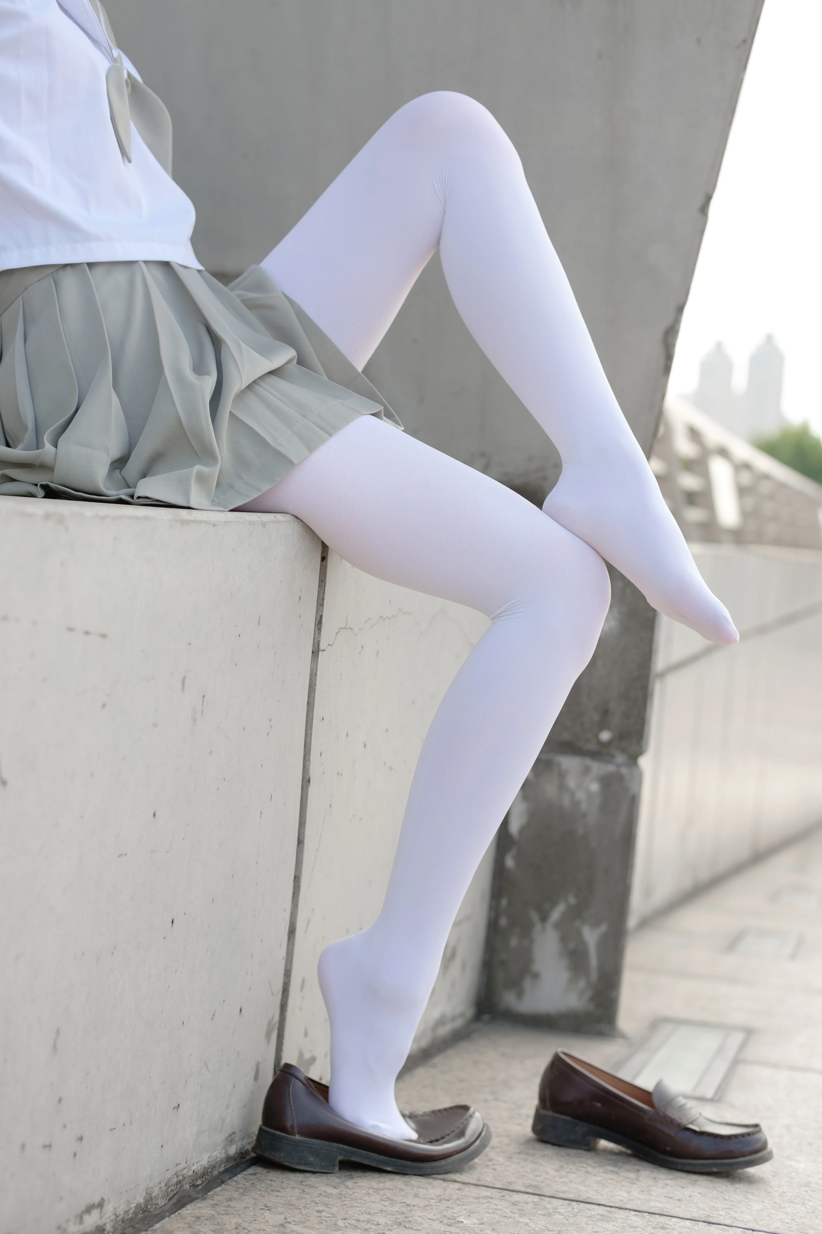 森萝财团 R15-026 [79P]插图8